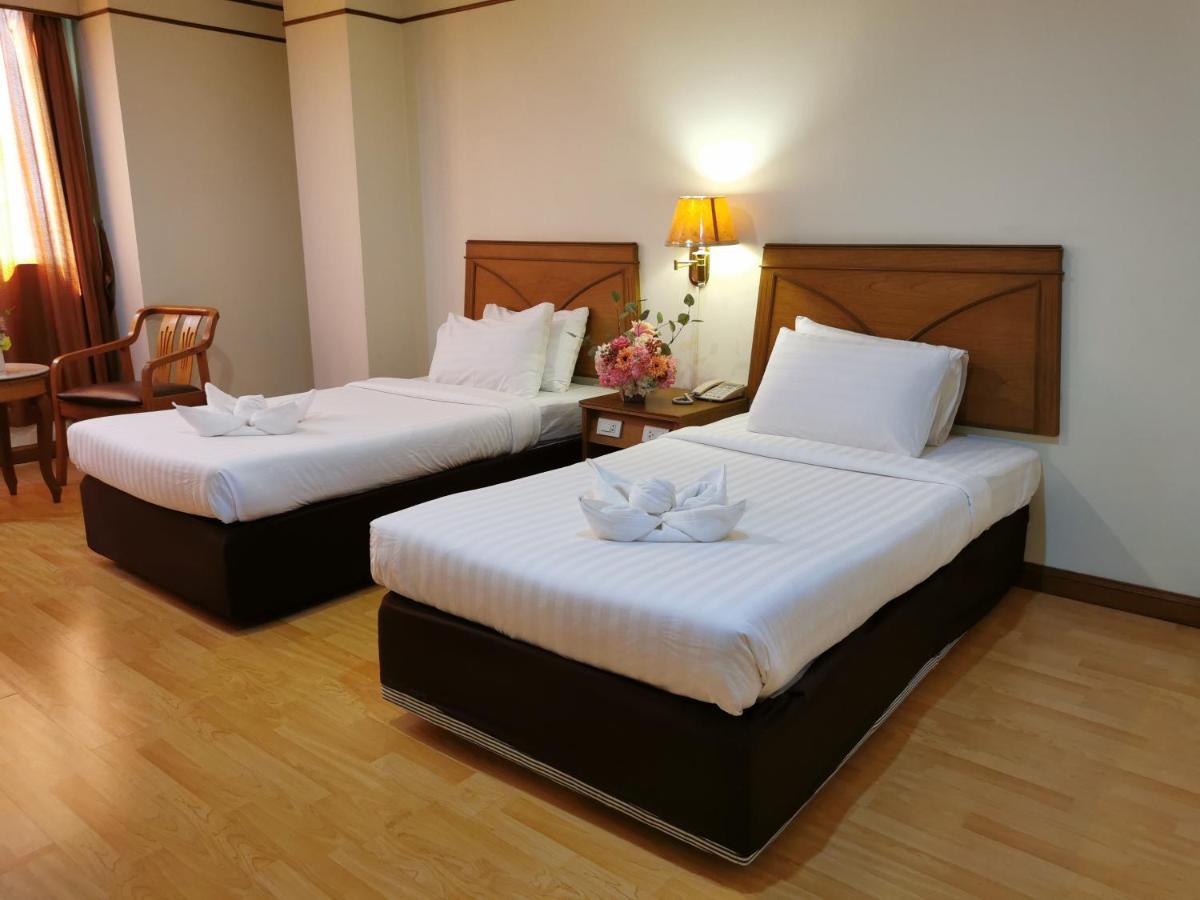 Hotel Morakot Twin Chumphon Zewnętrze zdjęcie