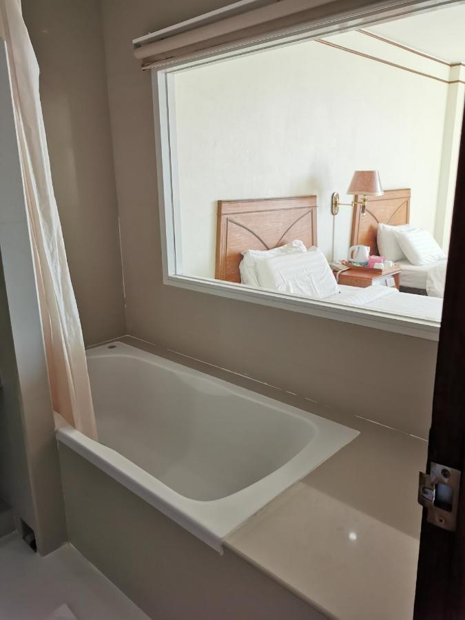 Hotel Morakot Twin Chumphon Zewnętrze zdjęcie