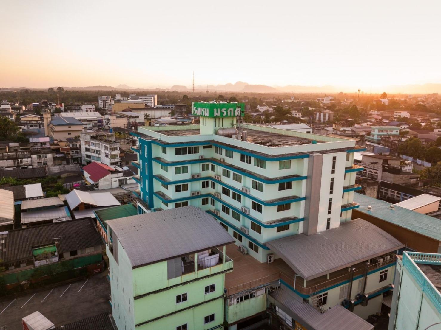 Hotel Morakot Twin Chumphon Zewnętrze zdjęcie